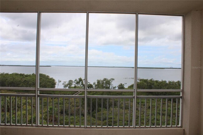 Building Photo - 2825 Terra Ceia Bay Blvd