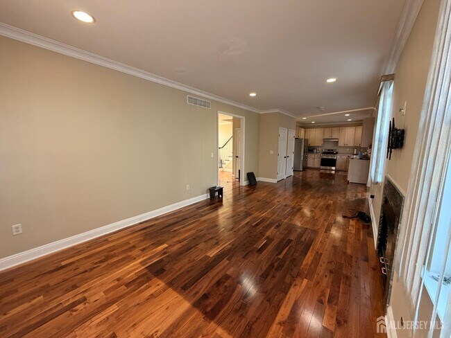 Building Photo - 87 Timberhill Dr