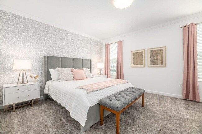 Building Photo - 4246 Paragraph Dr