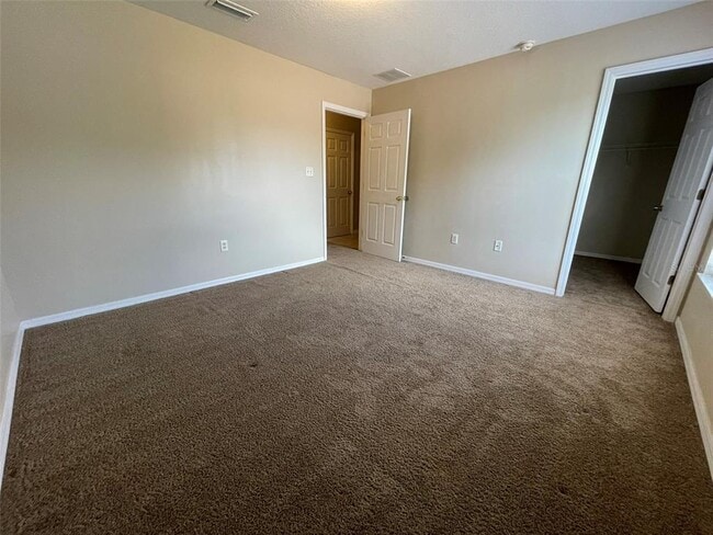Building Photo - 1090 Park Central Cir