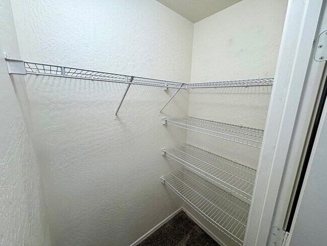 Building Photo - 10017 W Williams St