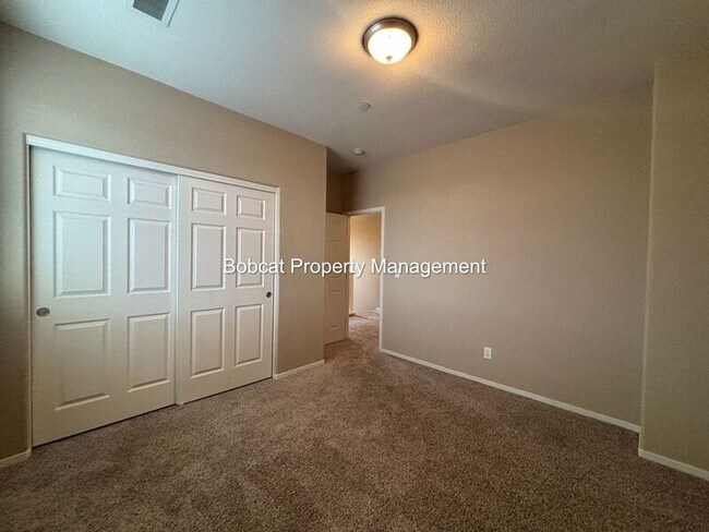 Building Photo - 1291 Toscana Way