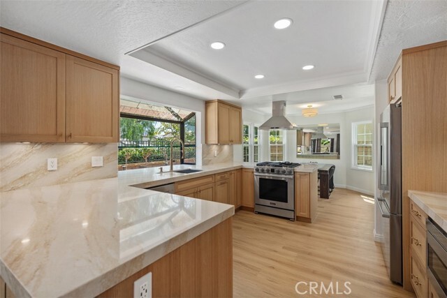 Building Photo - 28142 Ambar