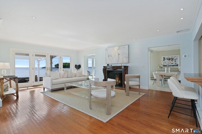 Building Photo - 34 Shorehaven Rd