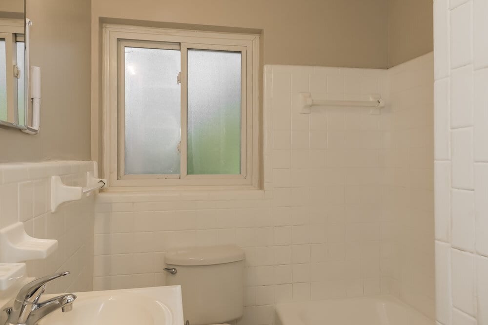 Building Photo - 6532 Albicore Rd