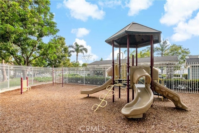 Building Photo - 2858 Laureltree Dr