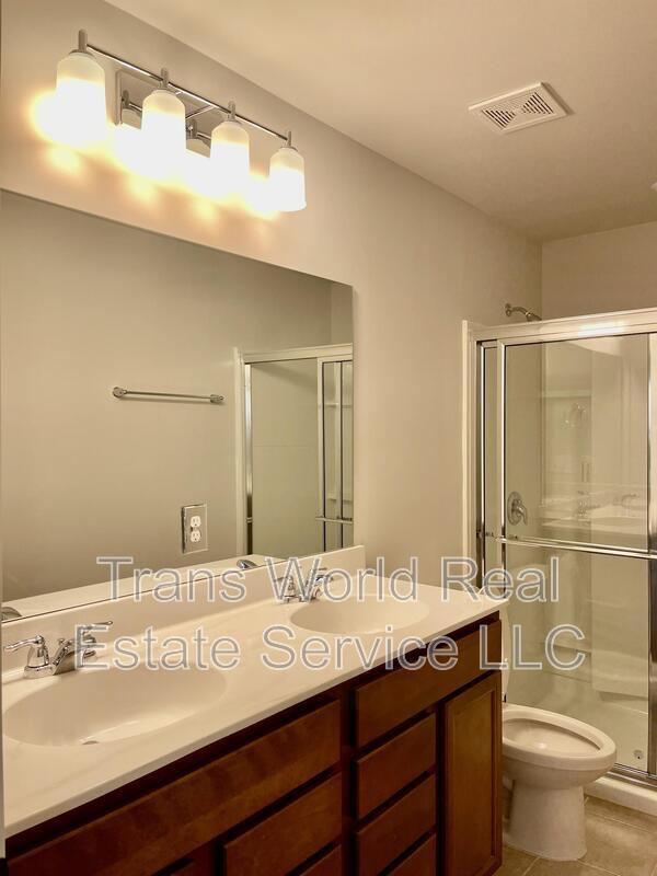 Building Photo - 5899 Wheeler Ridge Rd