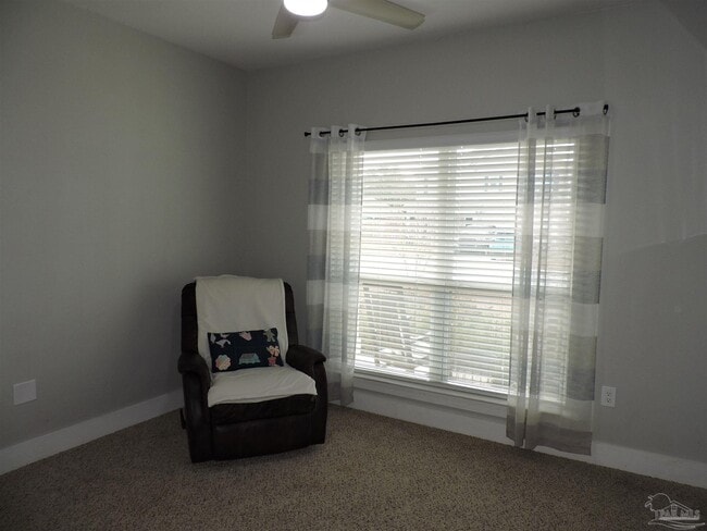 Building Photo - 10612 Davenport Lp