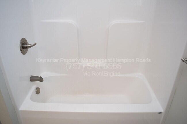 Building Photo - 1 Worden Pl