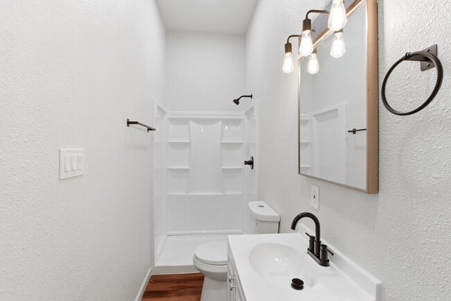 Building Photo - 69 N Tucker St