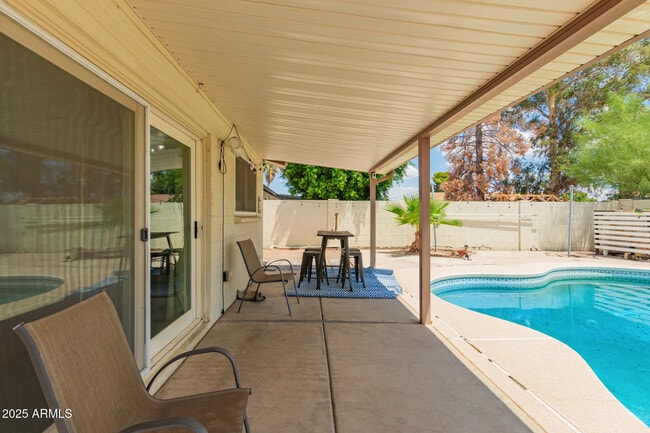Building Photo - 3713 W Villa Rita Dr