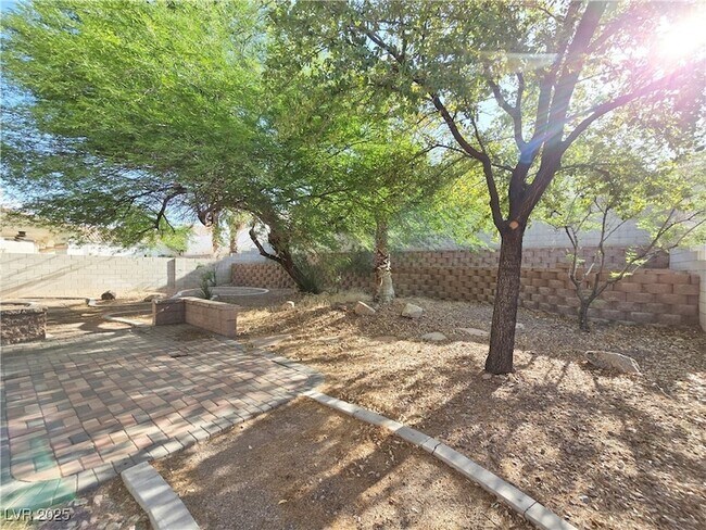 Building Photo - 3697 Ferndale Cove Dr