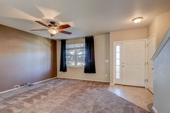 Building Photo - 5 bedroom single family home in Castle Rock.