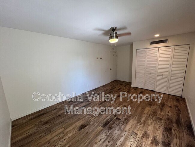 Building Photo - 1655 E Palm Canyon Dr