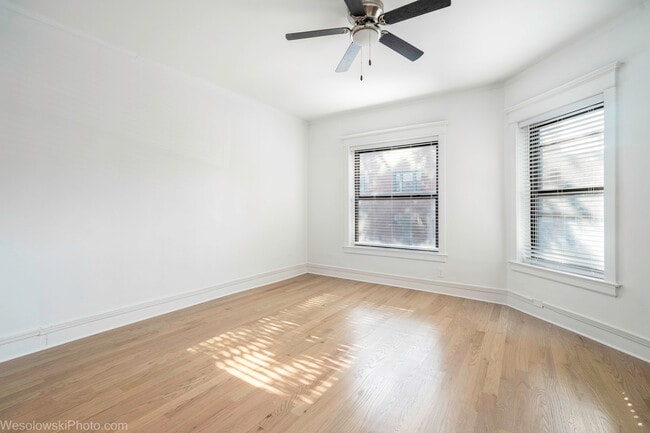 Building Photo - 5306 S Blackstone Ave