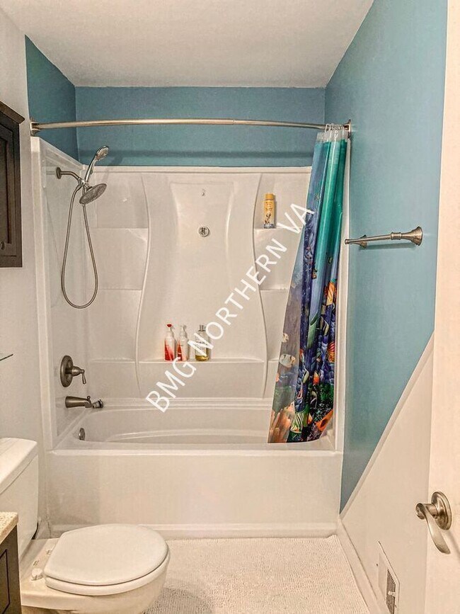 Building Photo - 11013 Villaridge Ct