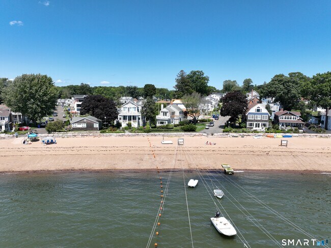 Building Photo - 17 Seaview Ave