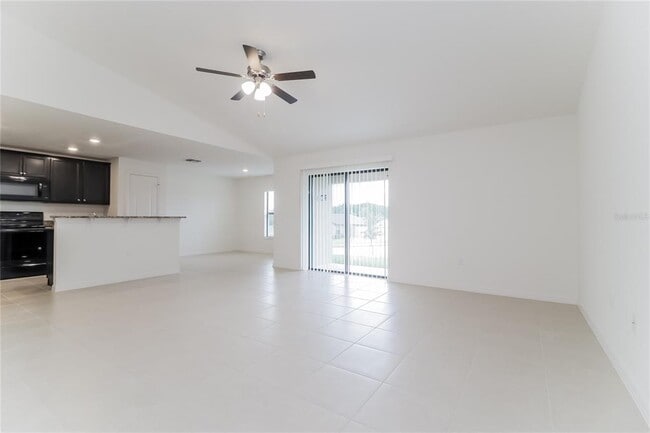 Building Photo - 1187 Moyle Way