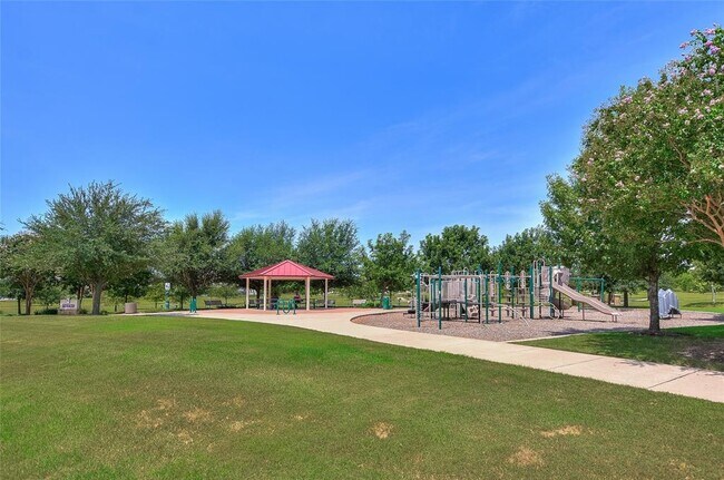 Building Photo - 2311 Dillon Pond Ln