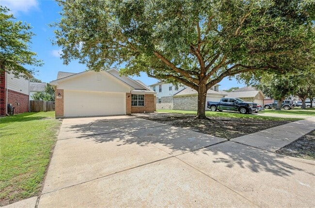 Building Photo - 1406 Hemple Dr