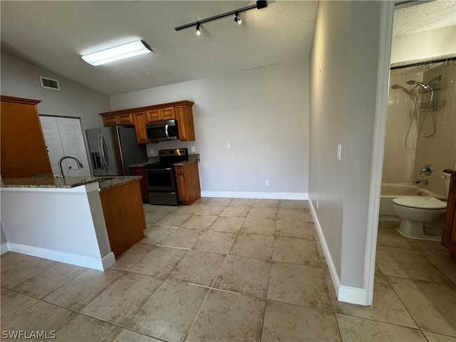 Building Photo - 2226 Arbour Walk Cir