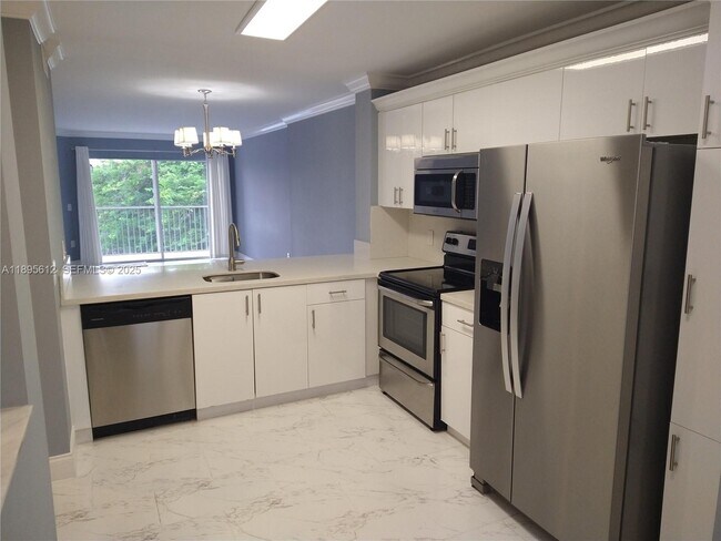 Building Photo - 7817 Trent Dr