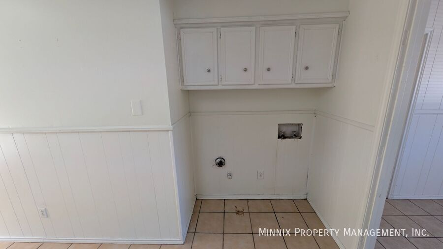 Building Photo - 5718 Brownfield Dr