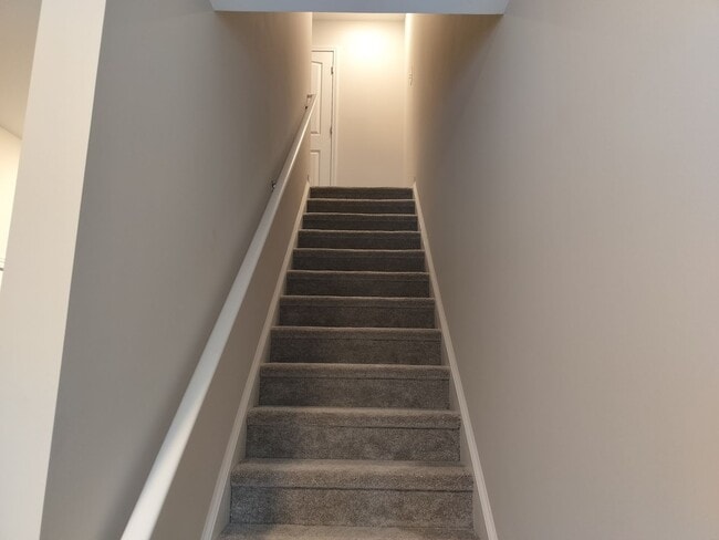 Building Photo - Hidden Gen 2