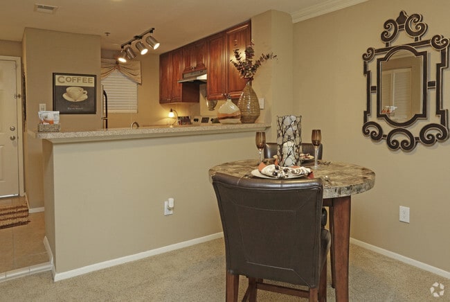 Dining Area - 45Eighty Dunwoody