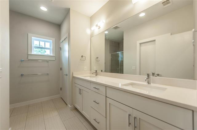 Building Photo - 971 Bassett Pl