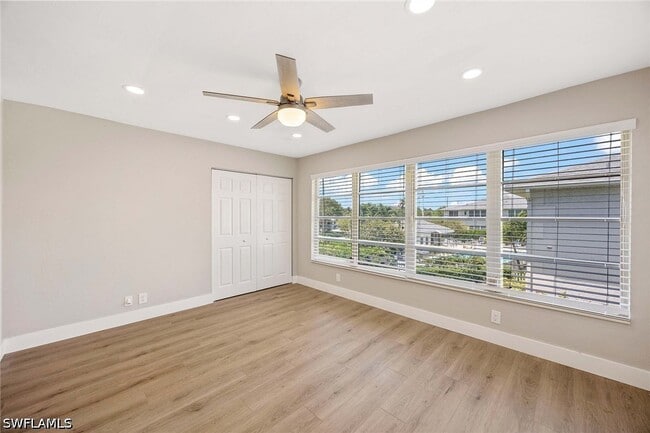 Building Photo - 707 Neapolitan Way