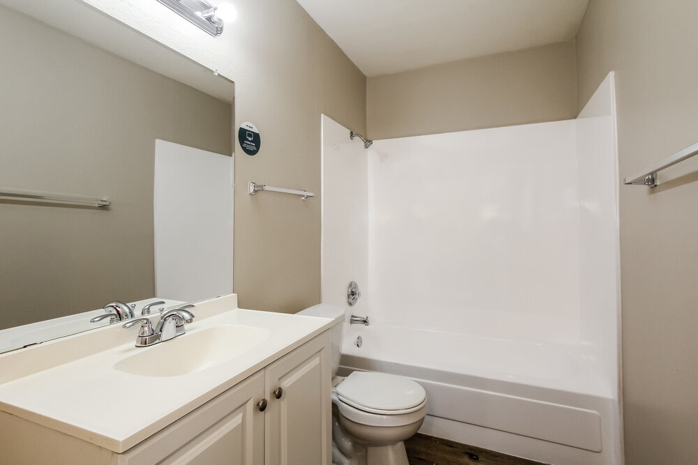 Building Photo - 6529 N 74th Dr