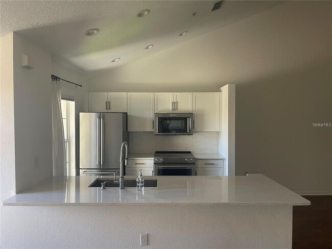 Building Photo - 4275 CASTLEBRIDGE Ln