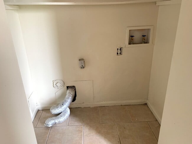 Primary Photo - 1657 Starboard Dr