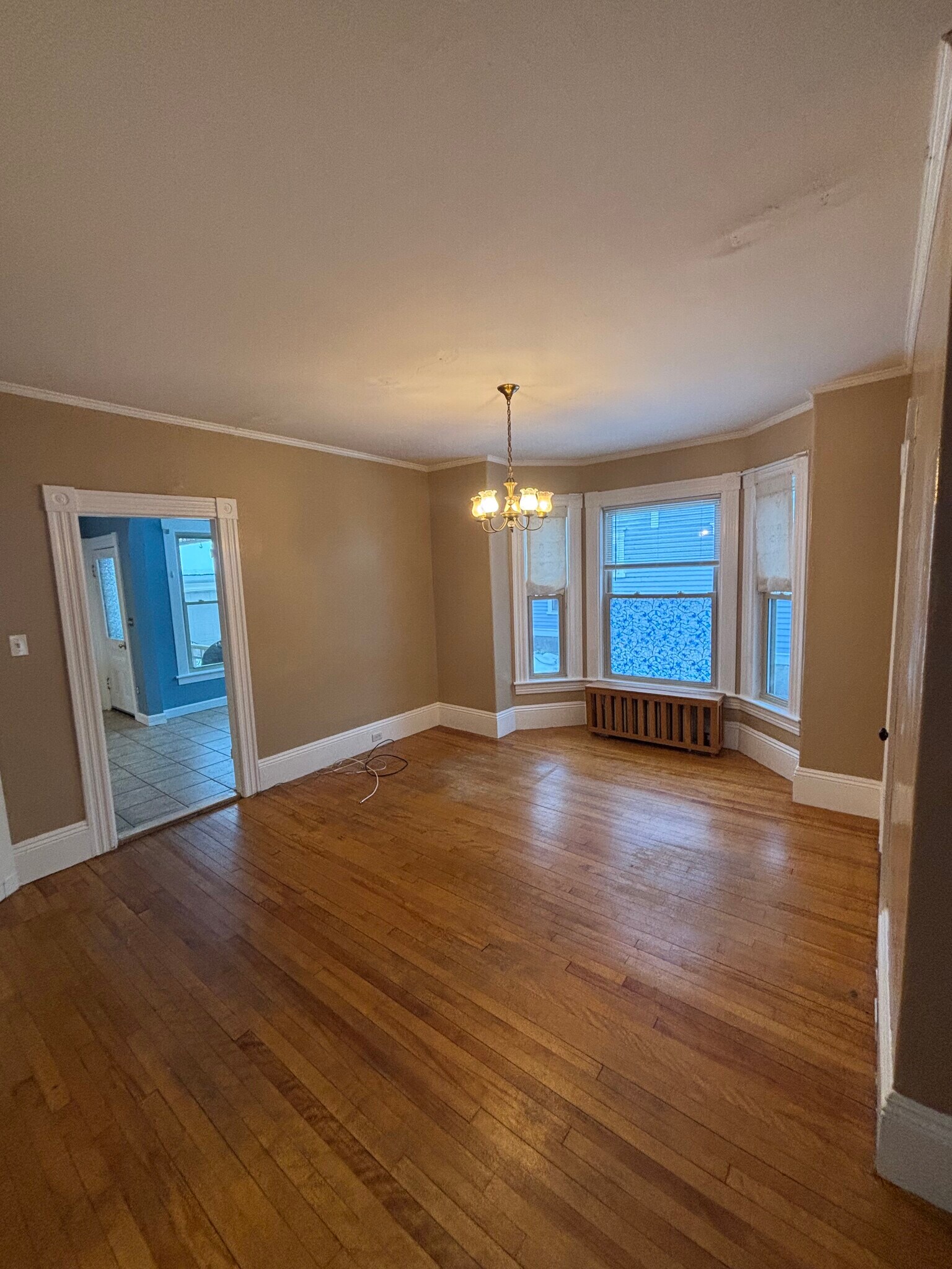 Building Photo - 861 Chestnut St