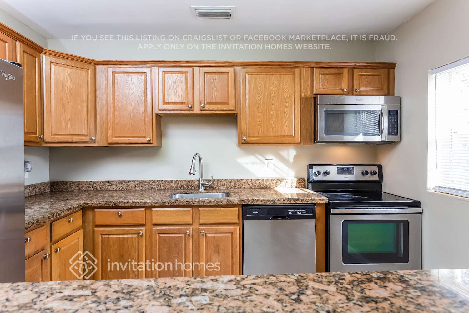 Building Photo - 457 E Melrose Cir