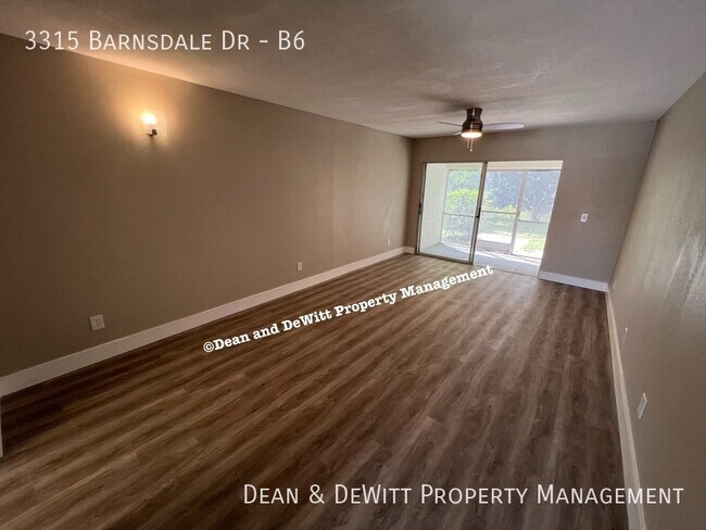 Building Photo - 3315 Barnsdale Dr