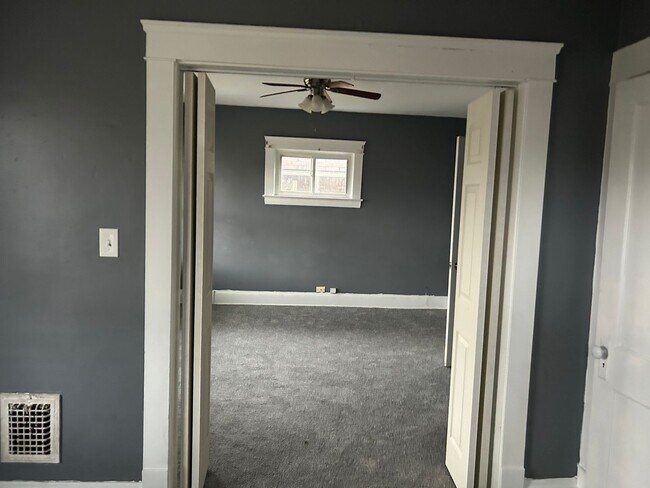 Building Photo - 12523 Forest Ave