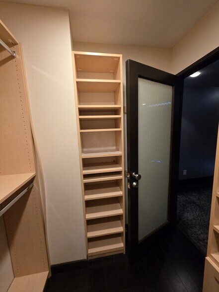Custom Closet Bedroom 1 - 800 W 1st St
