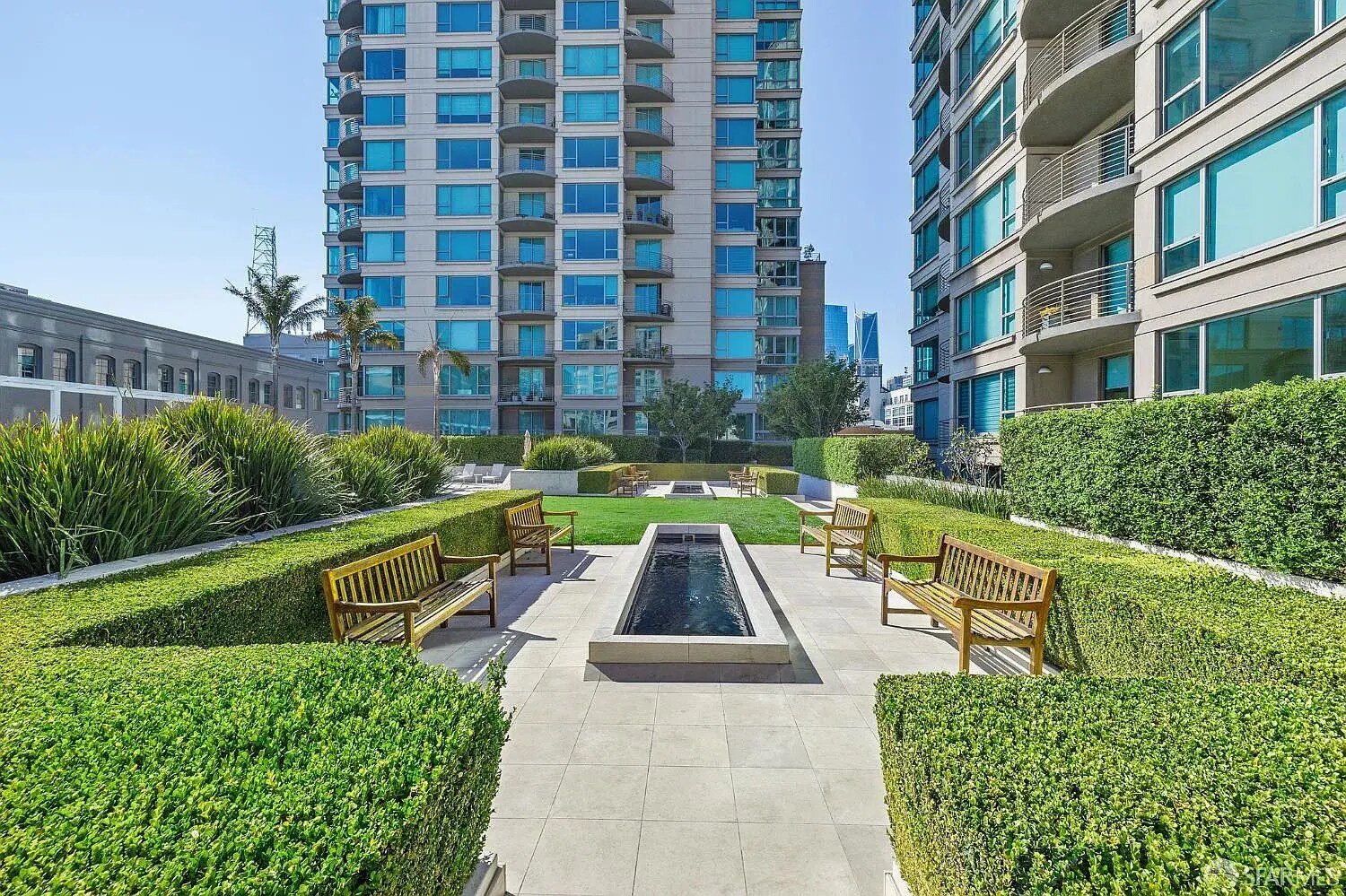 Building Photo - 229 Brannan St