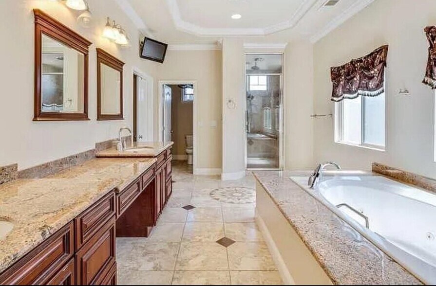 Building Photo - 5590 W Grant Line Rd