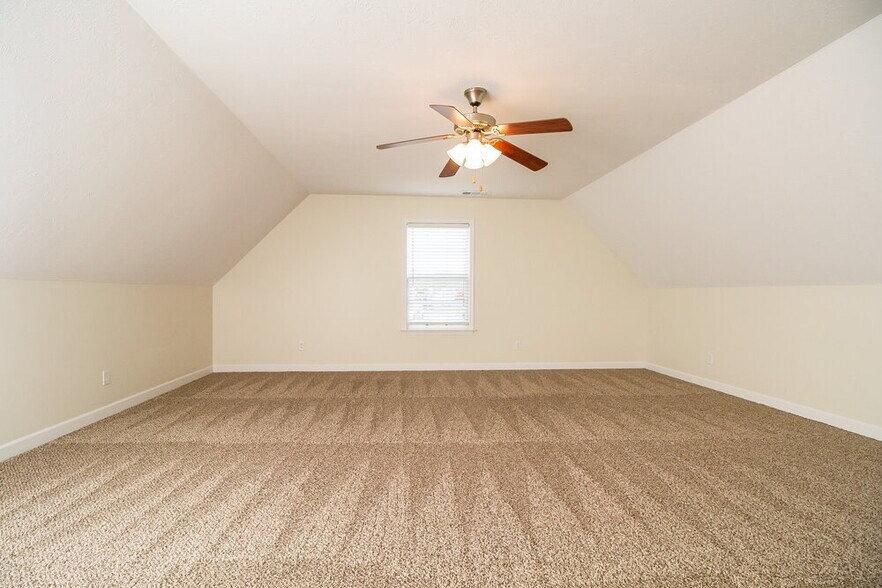 Building Photo - 3310 Hamberton Cir