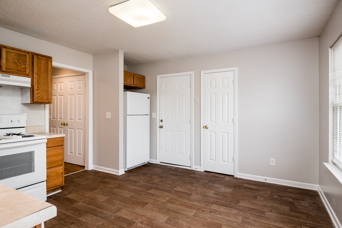 Building Photo - 3504 Anastasia Ct