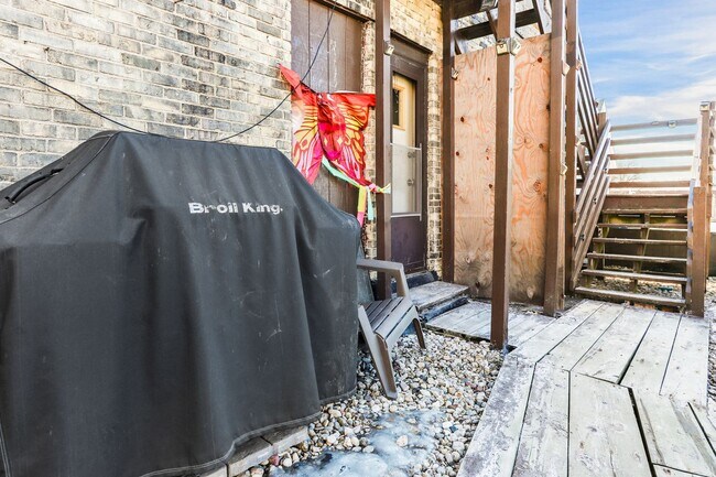Building Photo - 1216 Williamson St