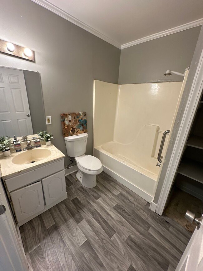 Building Photo - COMING SOON! 3 Bedroom House in Gastonia! DEPOSIT-FREE Renting option thru OBLIGO! Deposit Altern...