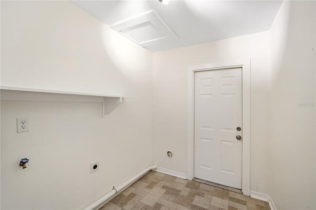 Building Photo - 6610 S Mascotte St