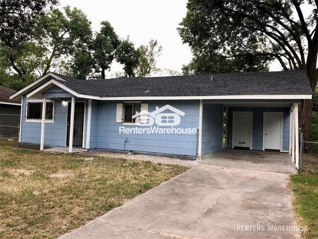 Primary Photo - Cottage style 3 bedroom, 1 full bath home ...