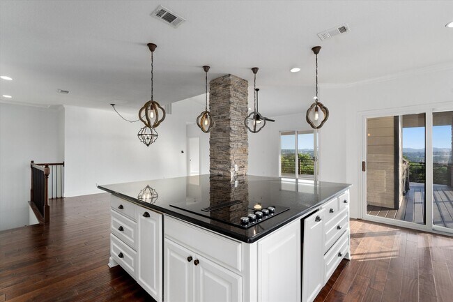 Building Photo - 106 Confidence Cove