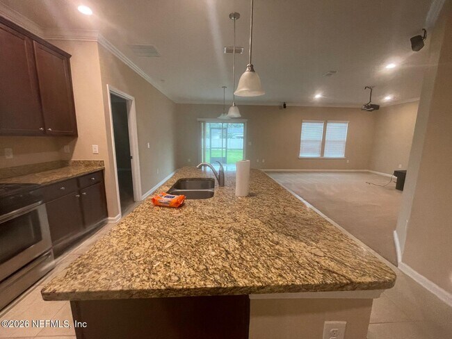 Building Photo - 2618 Las Calinas Blvd