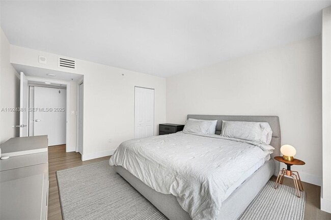 Building Photo - 90 Alton Rd